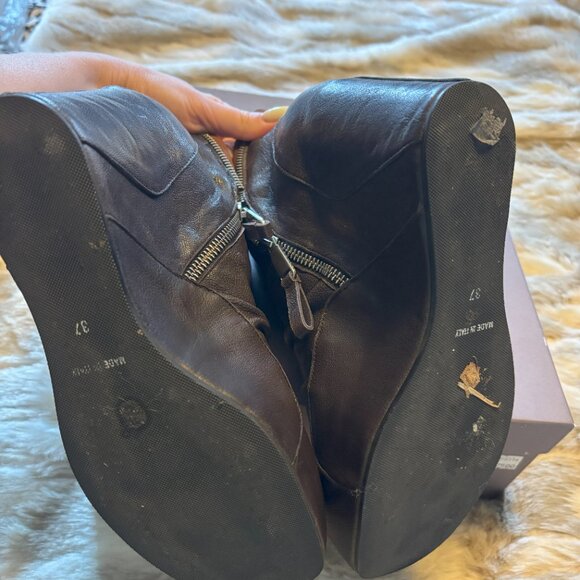 Ixos Brown Wedges, NOT Reformation - Picture 4 of 7